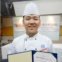 第4回日本料理コンペティション　韓国地区予選大会　3位　李　相潤　氏